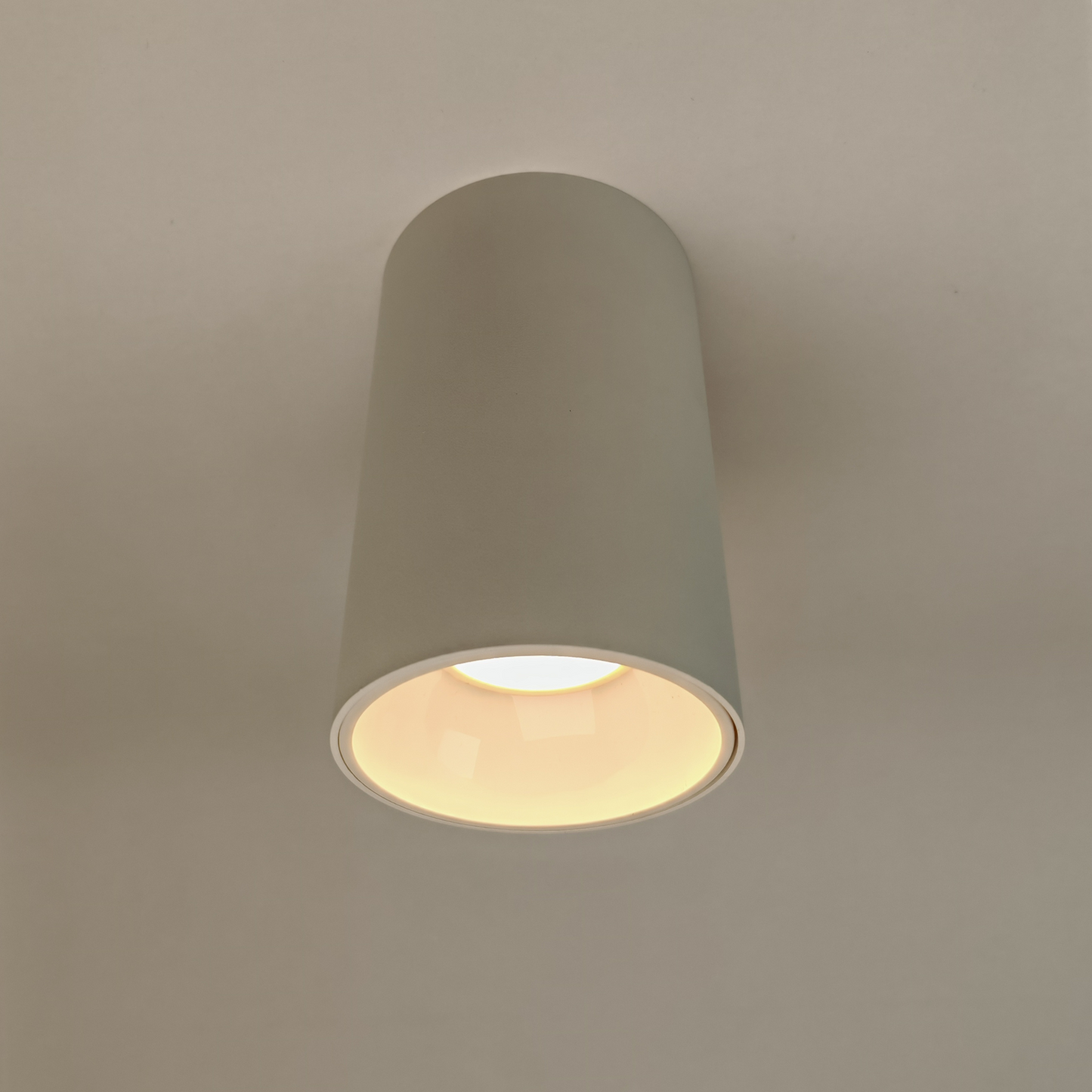 Modern White Cylinder Ceiling Light 24W Warm White 3000K LED Surface Mounted Spot Light