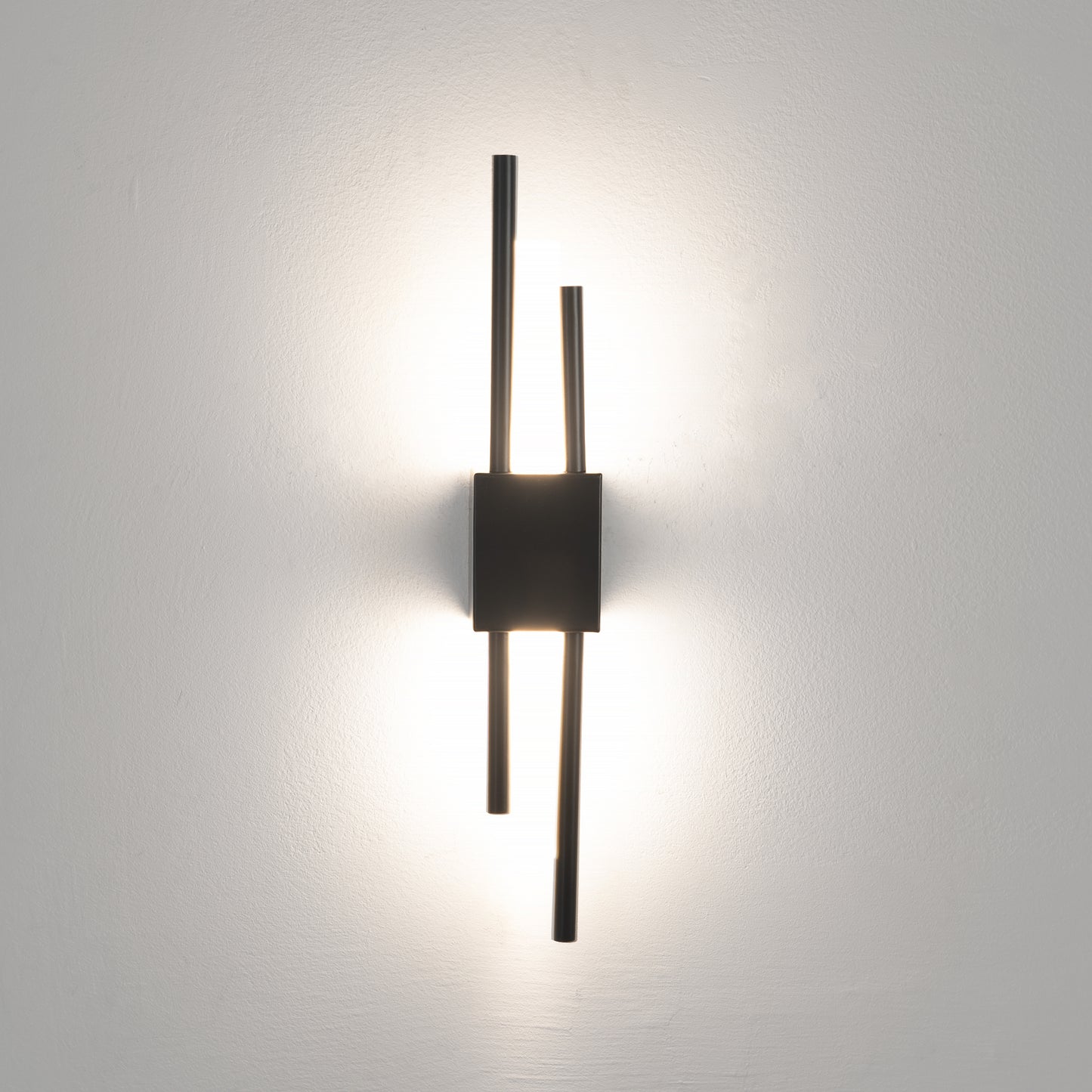 Modern LED Wall Light – Stylish Indoor Wall Sconce 3000K Warm Light