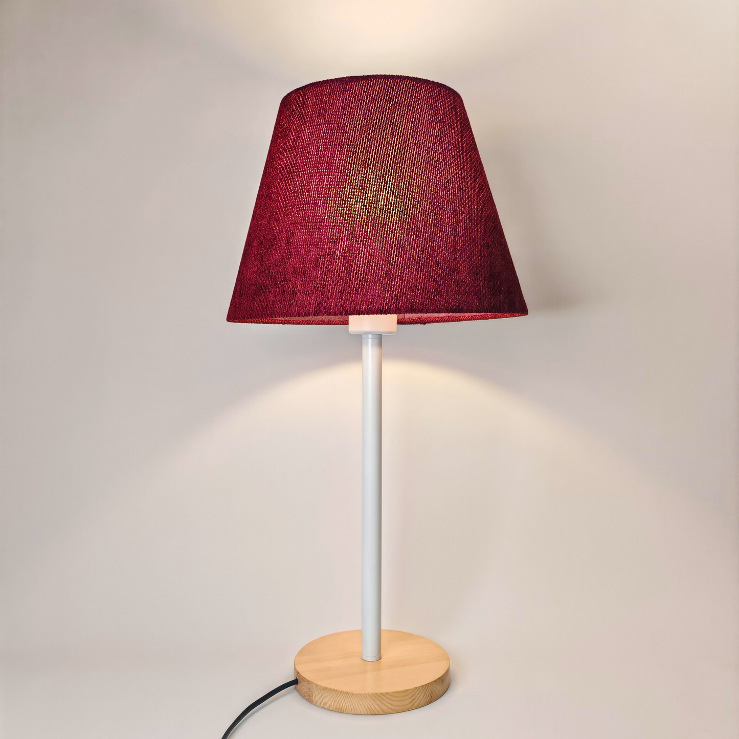 Modern White Table Lamp with Wooden Base and Burgundy Shade – Elegant Bedside & Desk Lighting E27