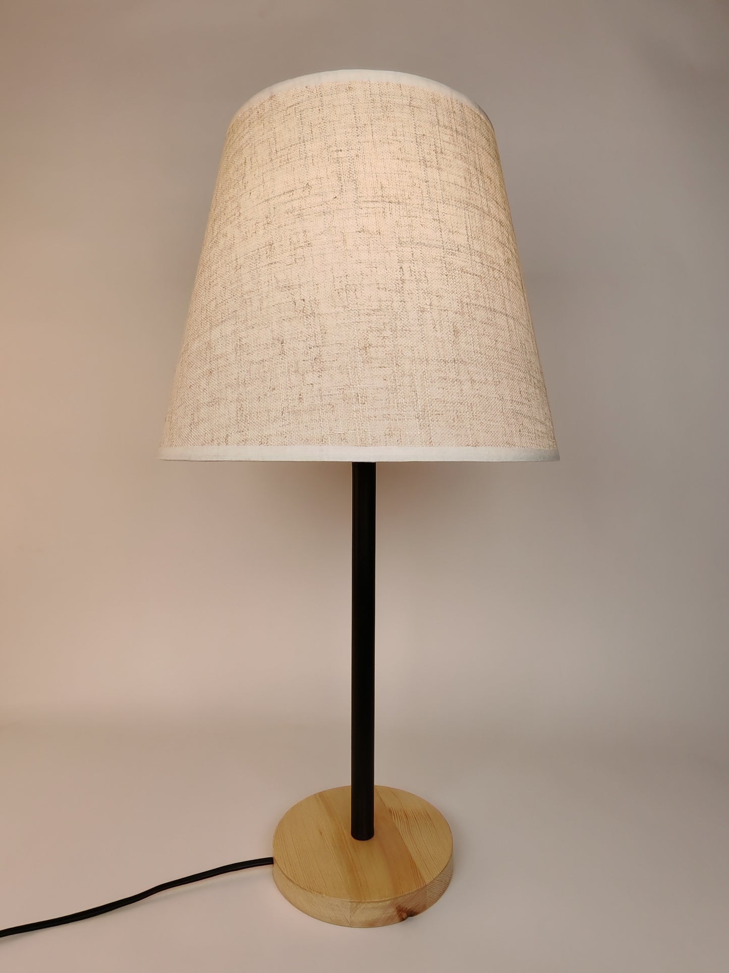 Modern Black Table Lamp E27 Metal with Wooden Base Bedside Decorative Lamp