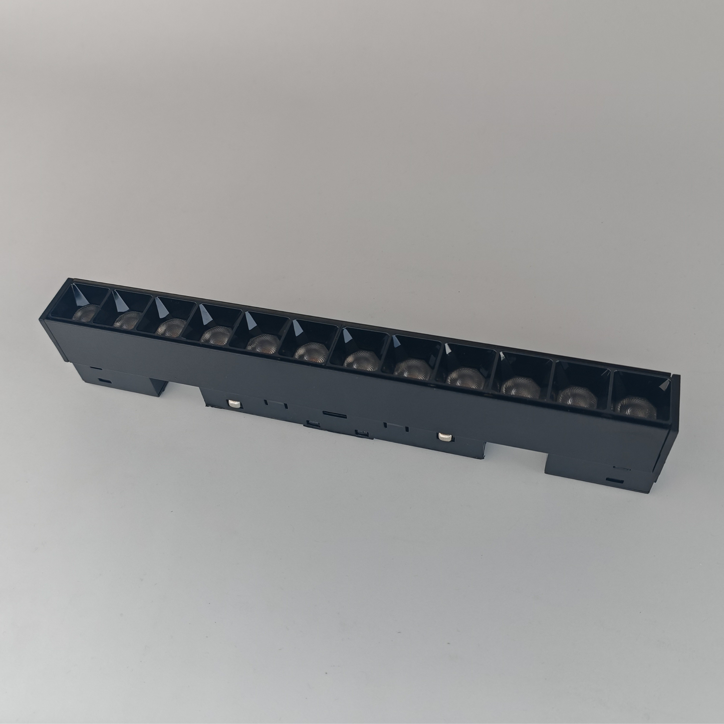 Magnetic Track Light Linear 12W LED Daylight 6000K 22cm Modern Black