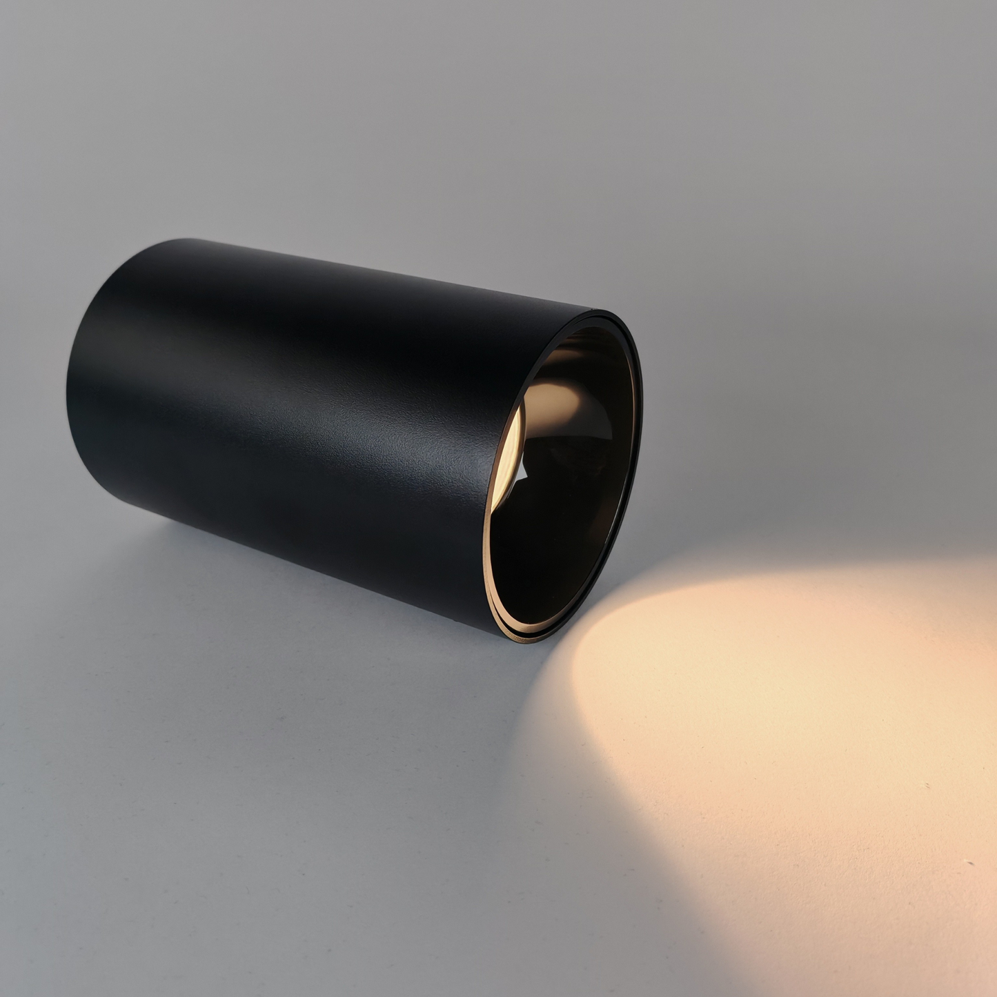 Modern Black Cylinder Ceiling Light 24W Warm White 3000K LED Surface Mounted Spot Light