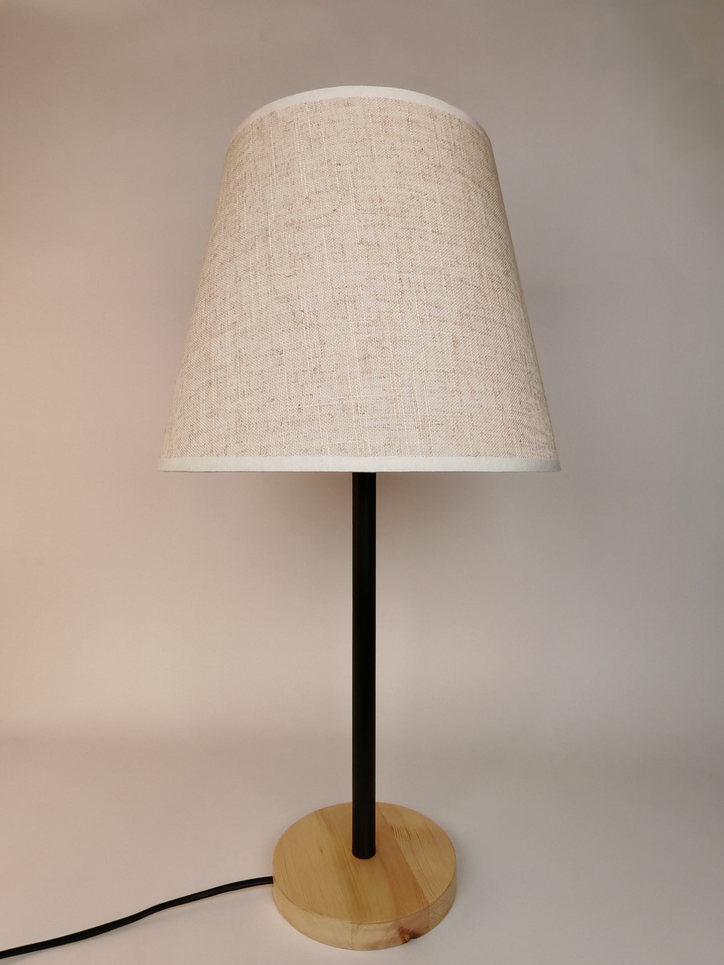 Modern Black Table Lamp E27 Metal with Wooden Base Bedside Decorative Lamp