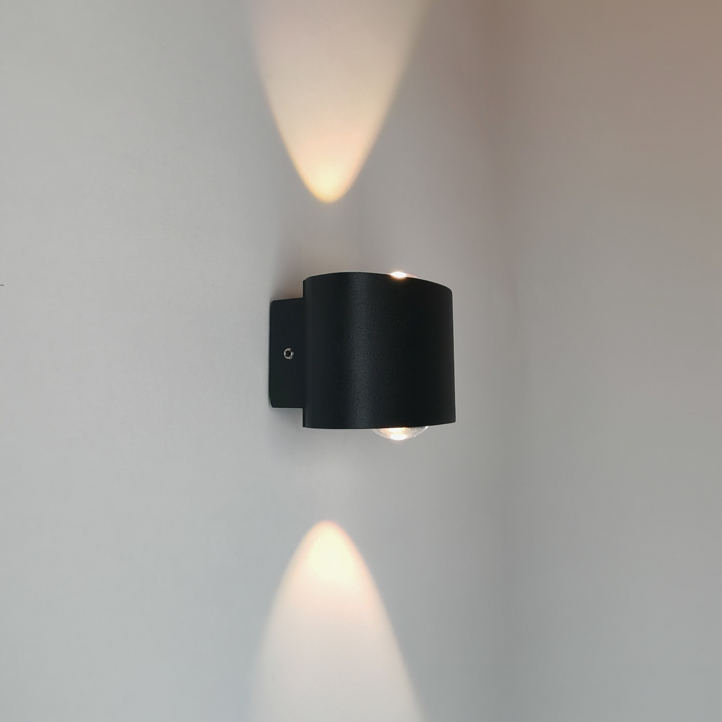 Modern Black Wall Light 2 Heads Warm White 3000K LED Indoor Decorative Lighting
