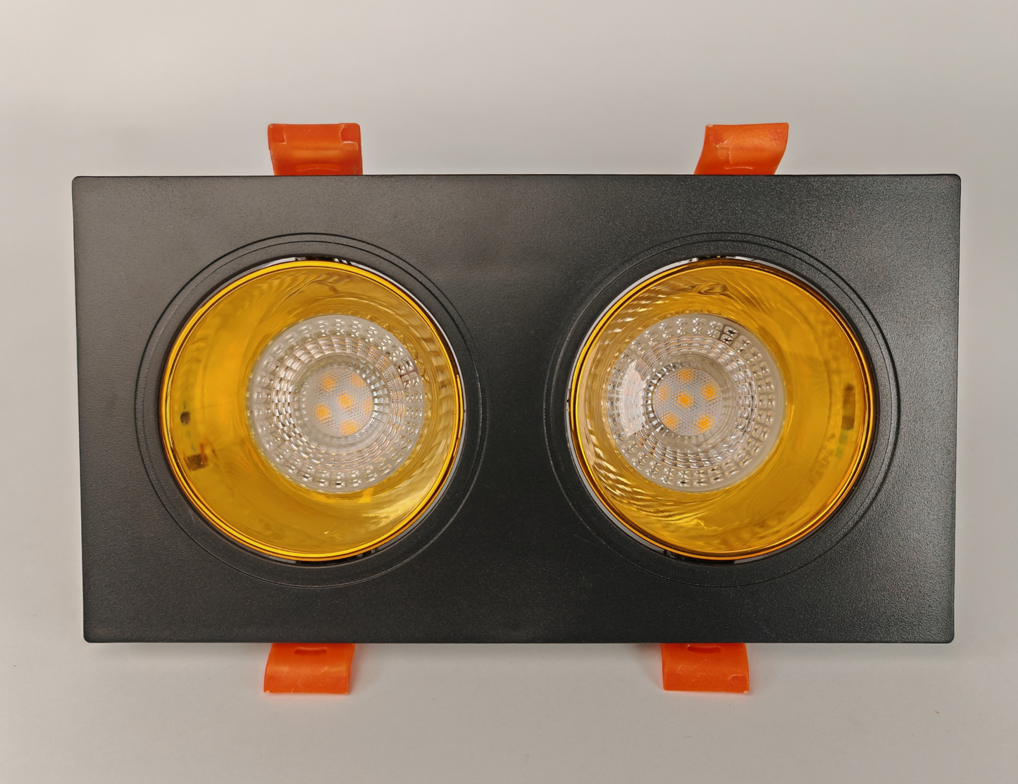 Modern Black Double Head Plastic Spot Light MR16 Ceiling Mounted