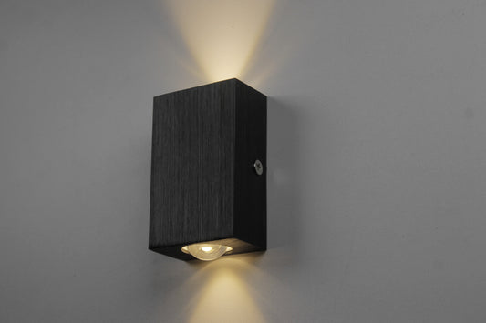 Modern Black LED Wall Light 2 Heads 6W Warm Light Metal Wall Mounted Sconce