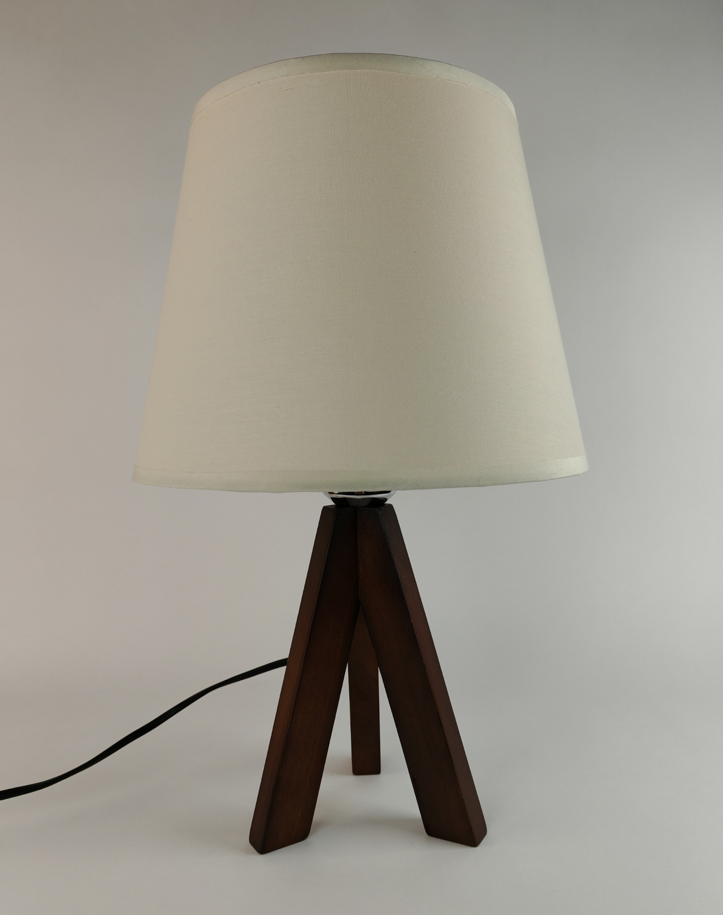 Modern Coffee Wood Table Lamp Natural Wooden Bedside Decorative Lamp