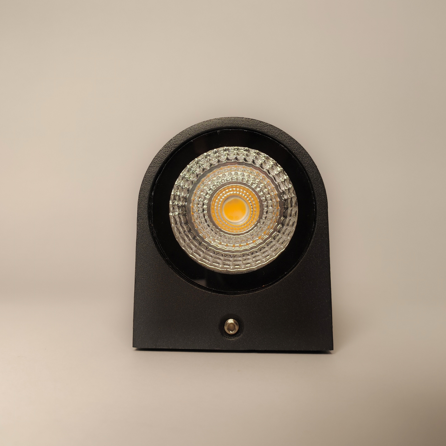 Modern Black Metal Wall Light Warm White 3000K Decorative Wall Sconce