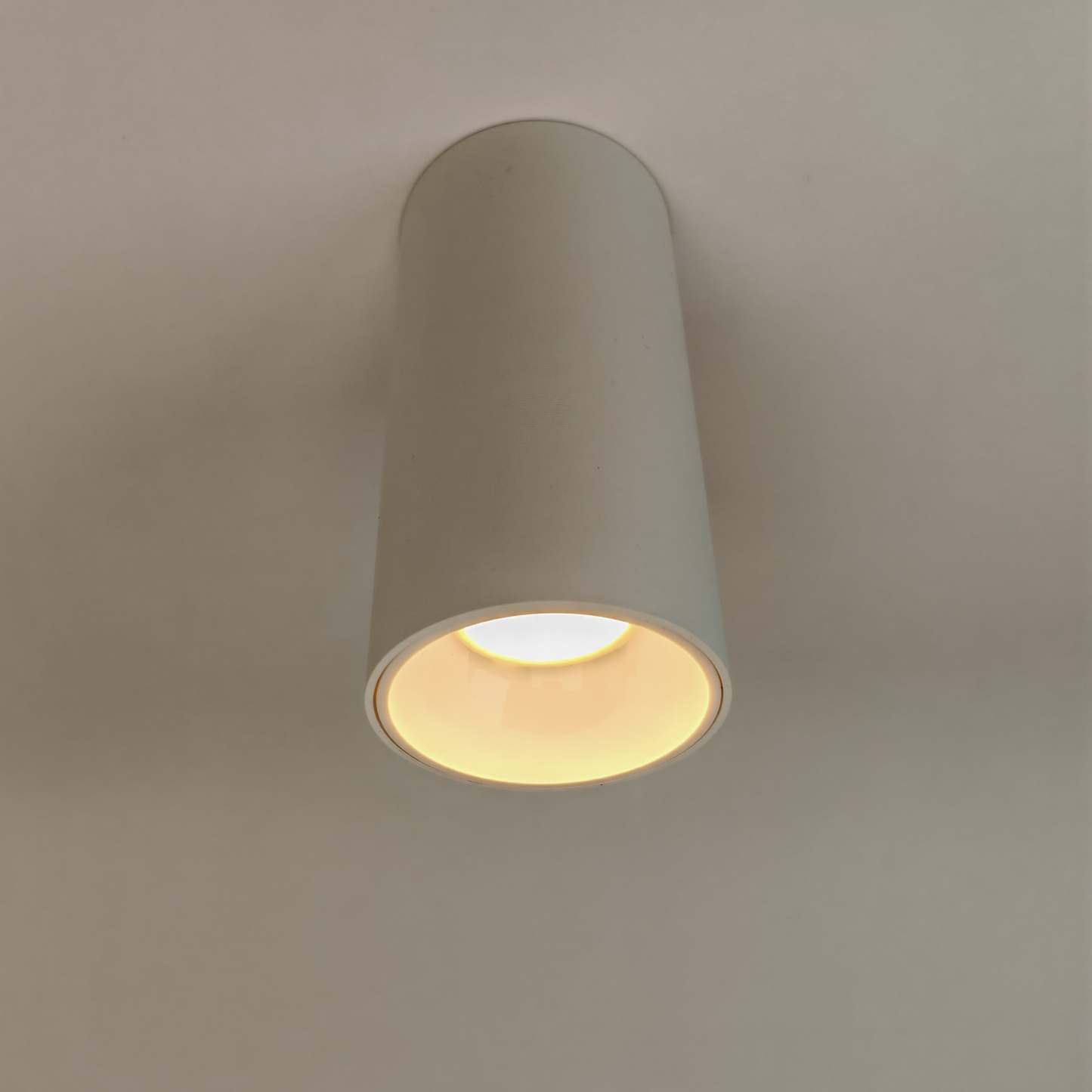 Modern White Cylinder Ceiling Light 15W Warm White 3000K LED Surface Mounted Spot Light