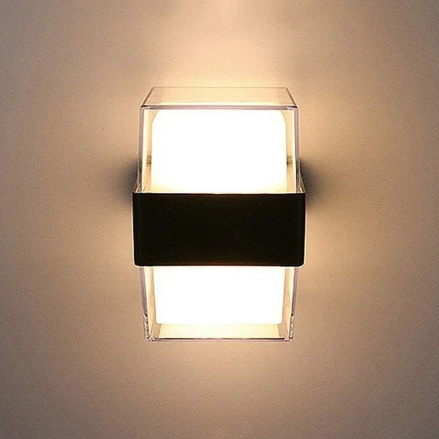Modern Black LED Wall Light Warm White 3000K Metal Wall Sconce