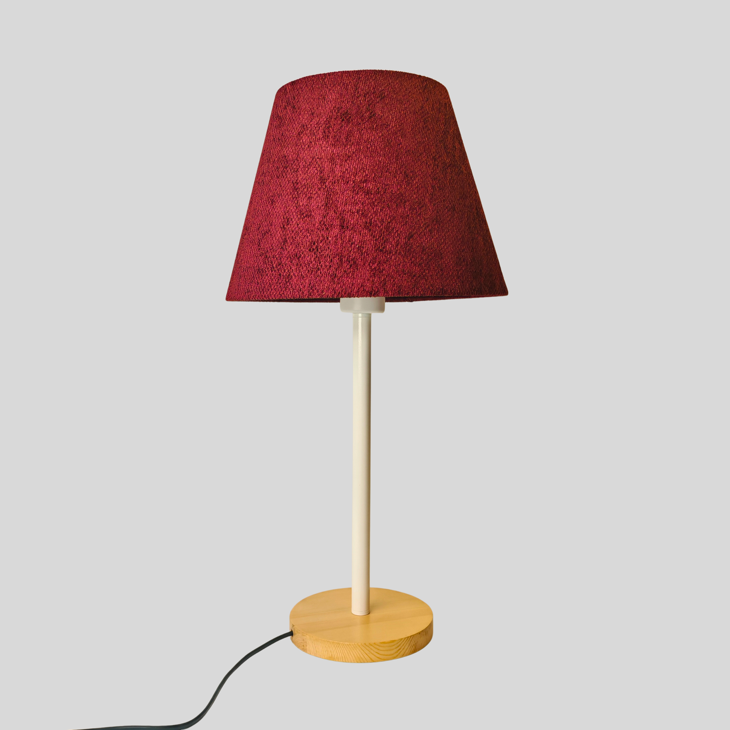 Modern White Table Lamp with Wooden Base and Burgundy Shade – Elegant Bedside & Desk Lighting E27