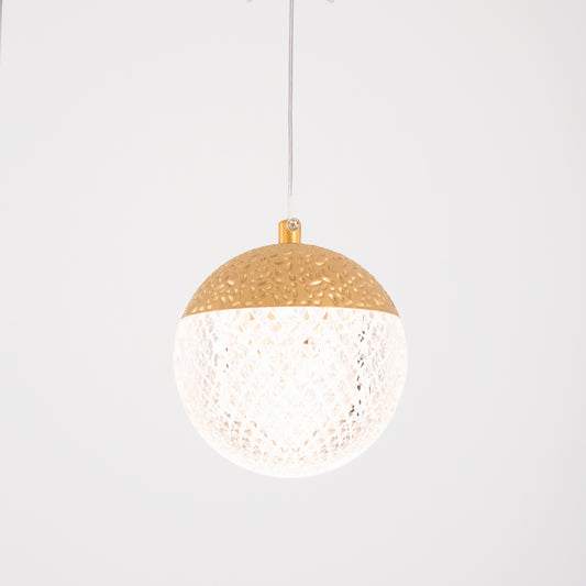 Dual-head design provides balanced illumination, ideal for dining tables, kitchen islands, and counters