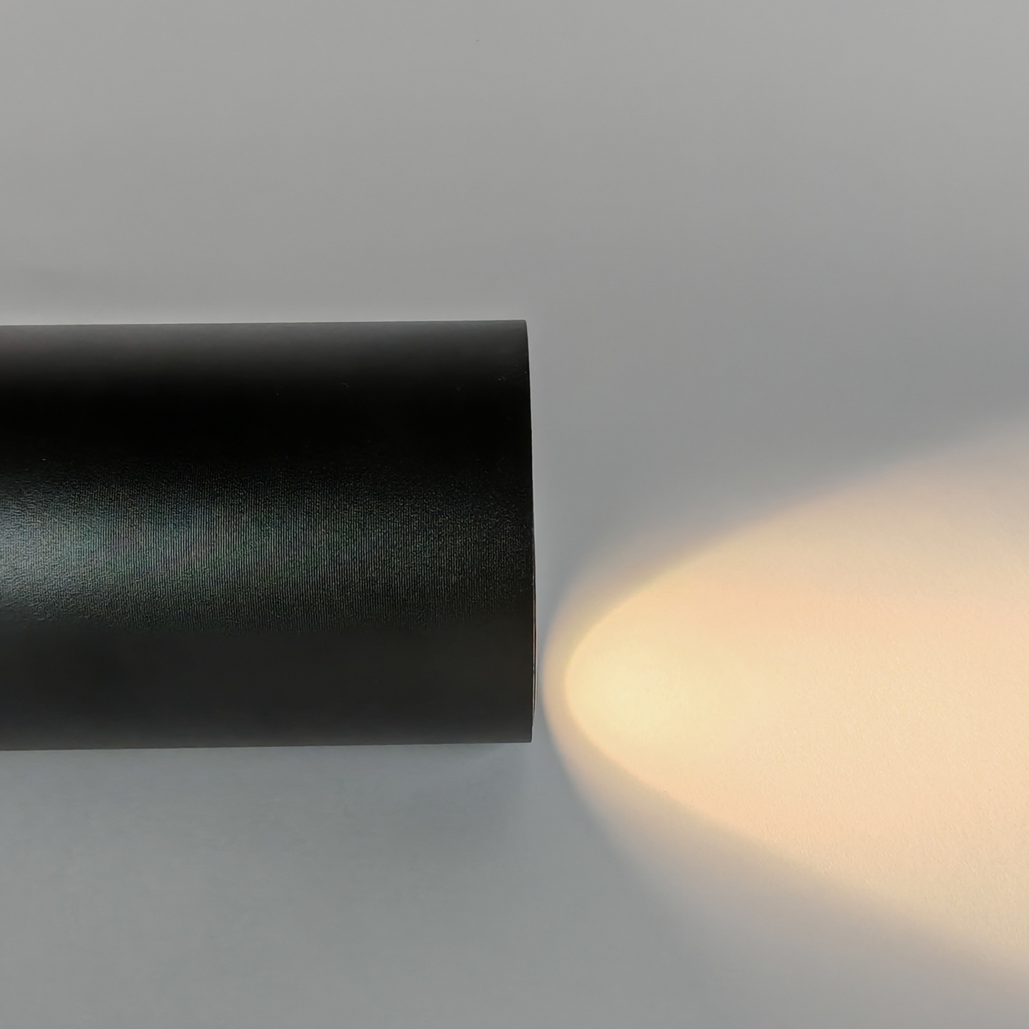 Modern Black Cylinder Ceiling Light 15W Warm White 3000K LED Surface Mounted Spot Light