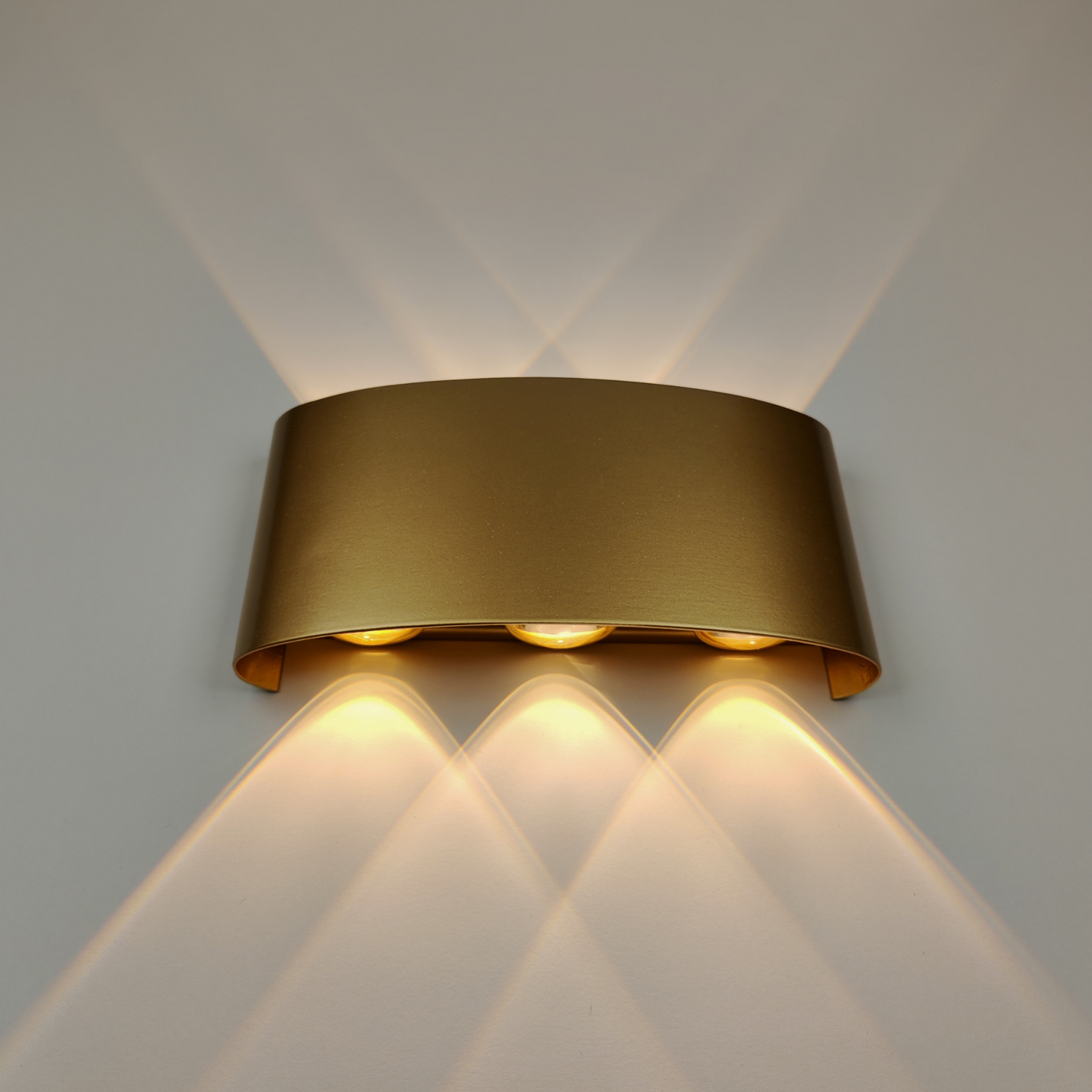 Modern Gold Wall Light LED Warm White 3000K Slim Elegant Metal Wall Sconce